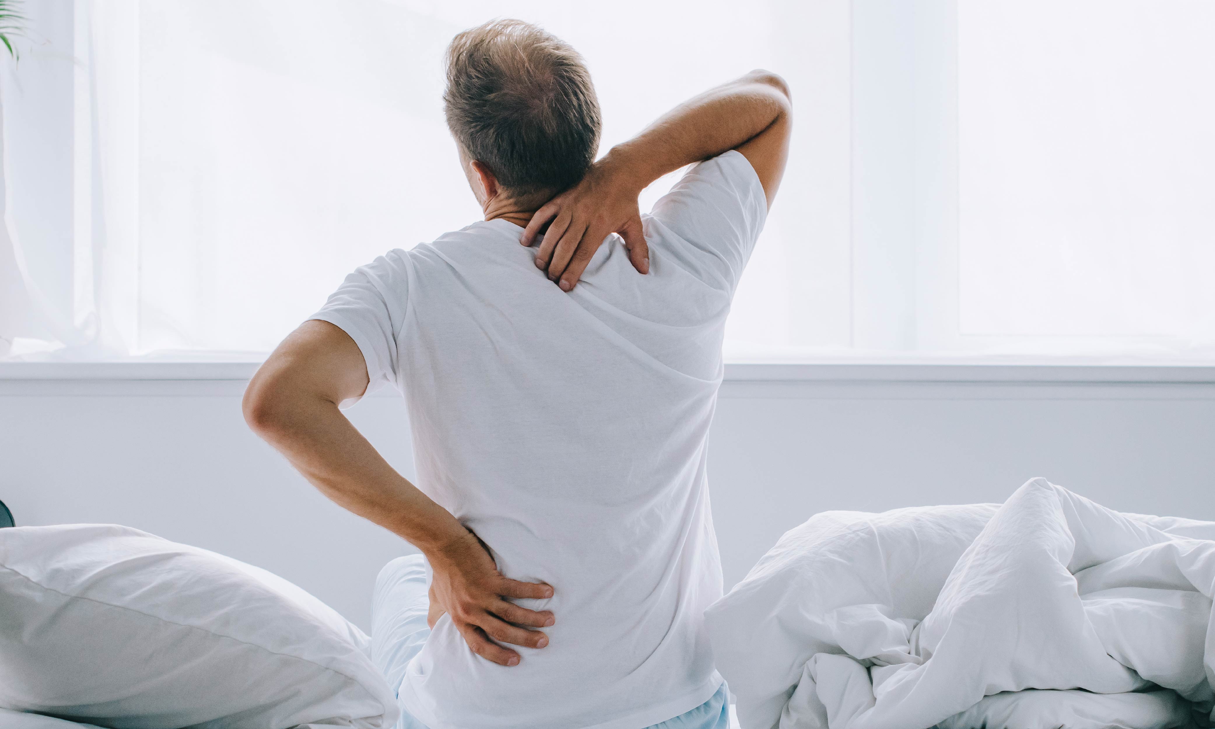 QI Spine - Sleeping with a pillow under the back of your knees reduces  pressure on your spine, supports the natural curve of the lower back and  helps in relieving back pain.